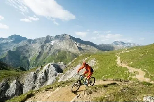 Haus Julia Samnaun * Spiss